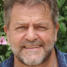 Dênis Derkian