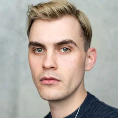 Oliver Monaghan