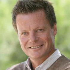 Stefan Schwarz
