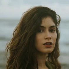 Cely Riva