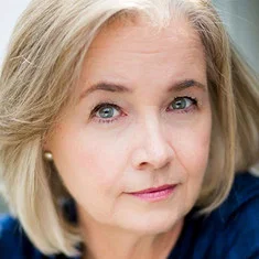Lisa Paxton