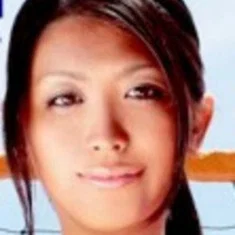 Risa Shirakawa