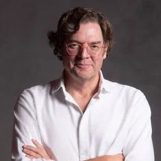 Álvaro Longoria