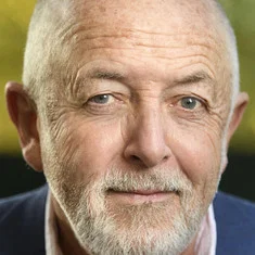 Jeremy Bowen