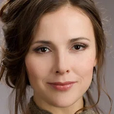 Елена Панова