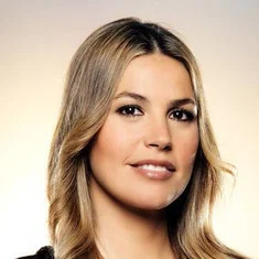 Nira Juanco