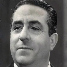 Luis Villasiul