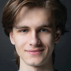 Егор Леонтьев