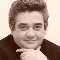 Sandro Christopher