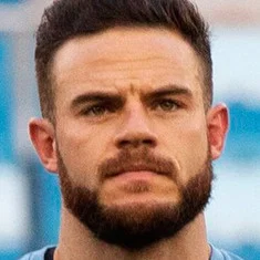 Nahitan Nández