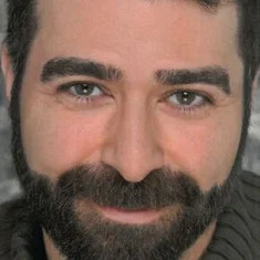 Barzin Akhavan