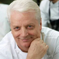 Iginio Massari