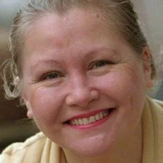 Lise Schrøder