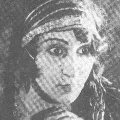 Roohangiz Sami-Nejad