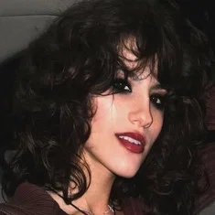 Kira Yaghnam