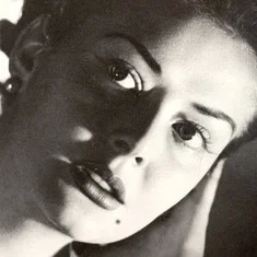 Elena Fernán
