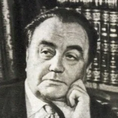 Виталий Губарев