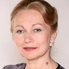 Любовь Фирсова