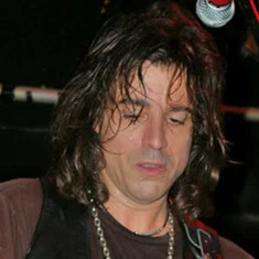 Warren DeMartini