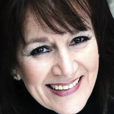 Gillian Elisa