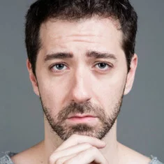 Vicente Navarro