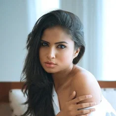 Poornima Videshika