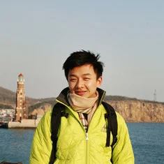 邹俊百