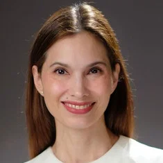 Nanette Medved