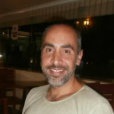 Roberto Ruiz