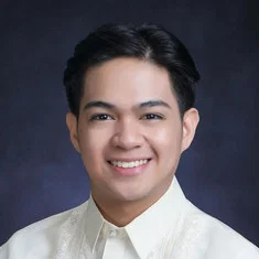 Francis Magundayao