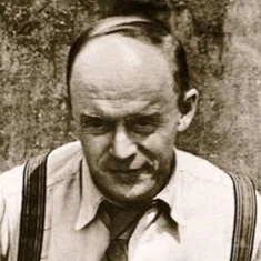 Владимир Немоляев