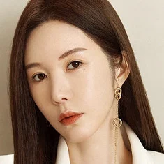 Shin Joo-ah