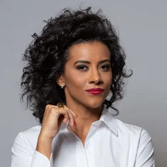 Aline Midlej