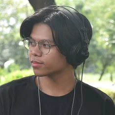 Ryon Navarro