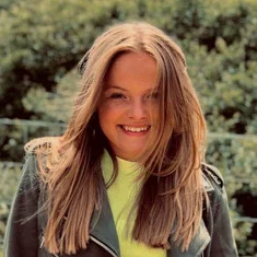 Anne Buhre