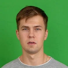 Илья Попов