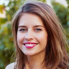 Simona Martausová