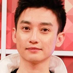 Eason Huang