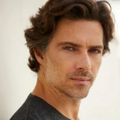 Daniel Aguiar