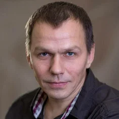 Vladislav Maslakov