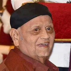 Dinyar Contractor