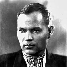 Михаил Стельмах