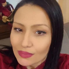 Stephanie Nerou