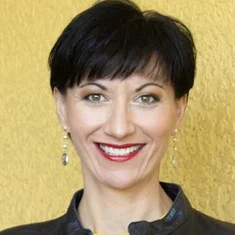 Jessica Adams