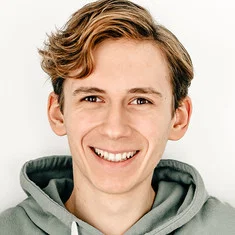 Zackary Villeneuve
