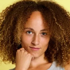 Liva Manghezi