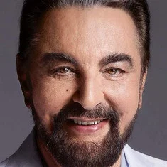 Kabir Bedi