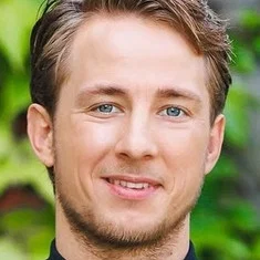 Олександр Терен