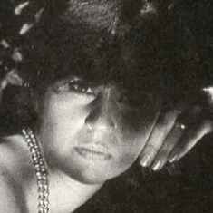 Elsa Nava