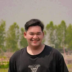 ภิญโญ ผิวจันทร์